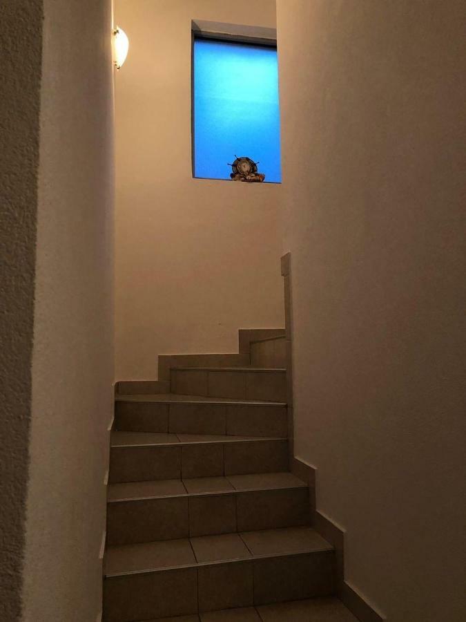 Apartman Ail 2 ウルツィニ エクステリア 写真
